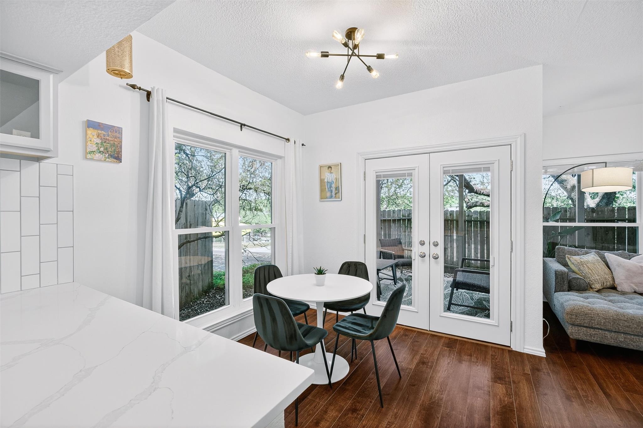 3809 Spicewood Springs Rd # 103, Austin, TX 78759