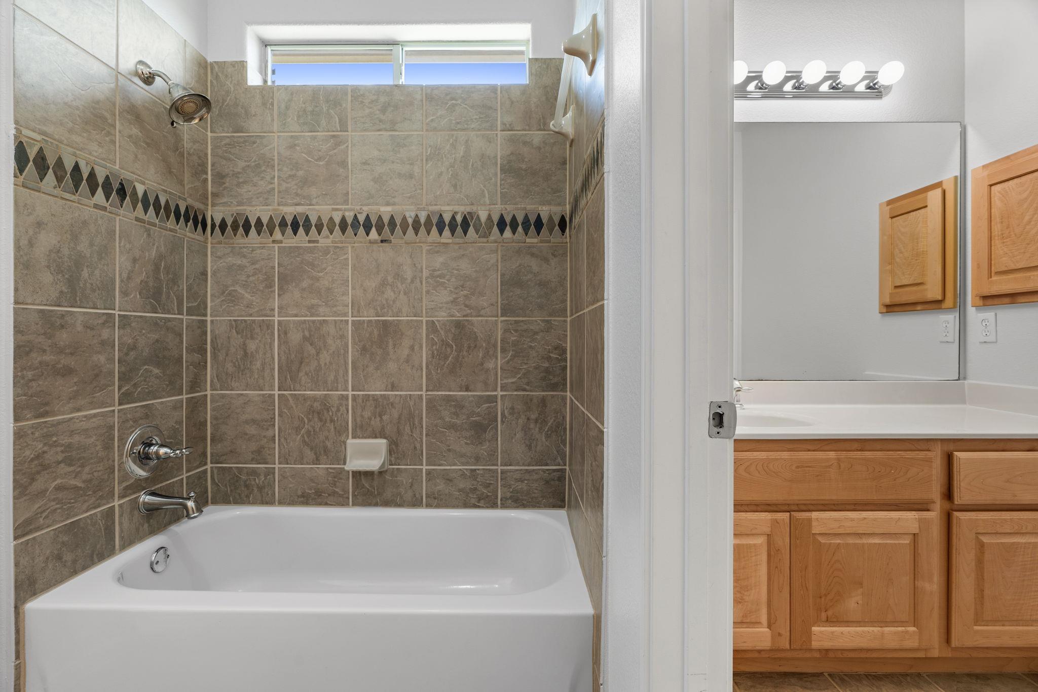 5604 Terravista Dr, Austin, TX 78735