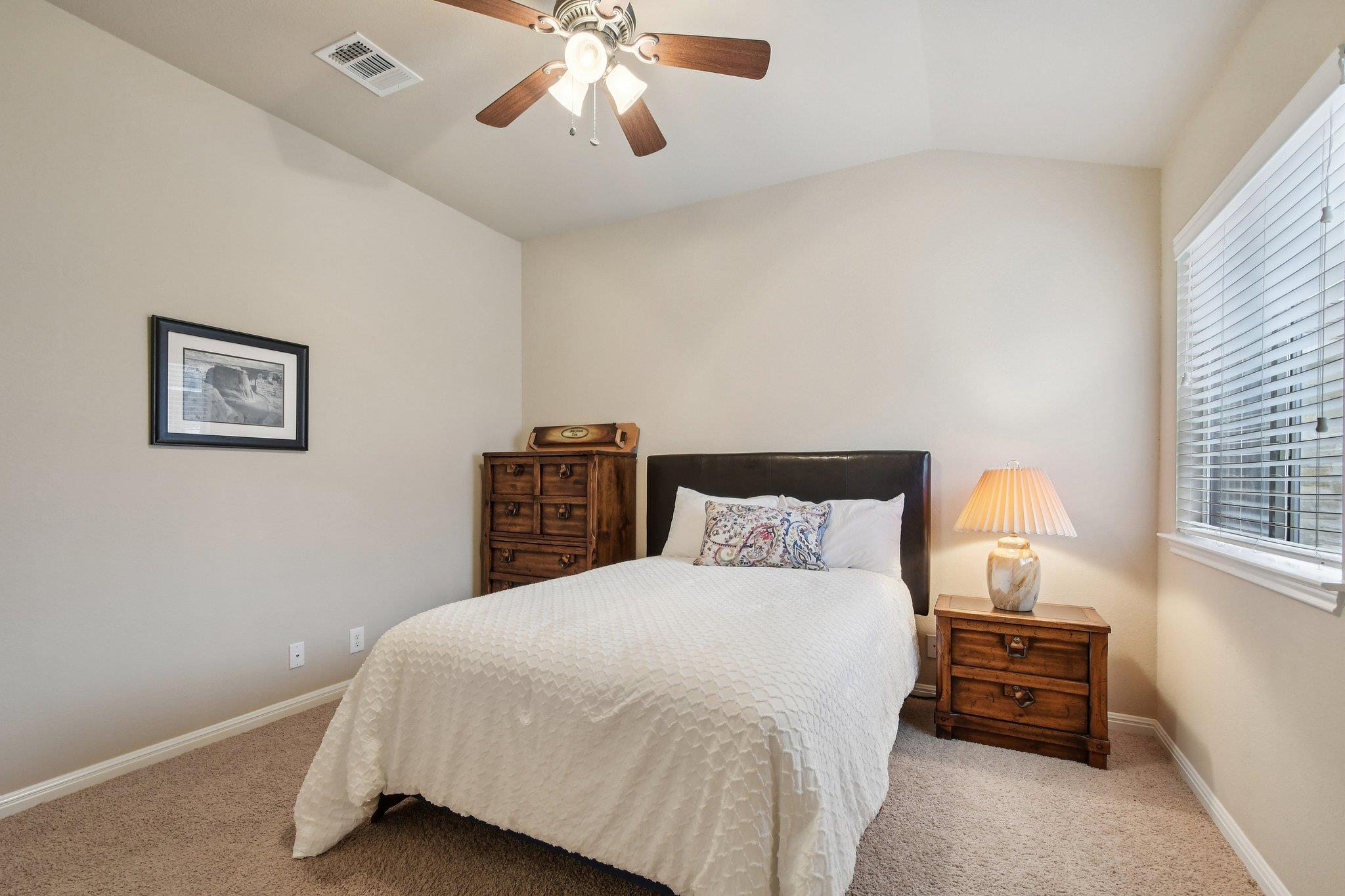 808 Great Sand Dunes Ave, Pflugerville, TX 78660
