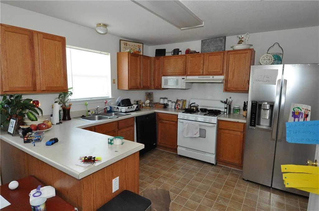 121 Pheasant Trl, Bastrop, TX 78602