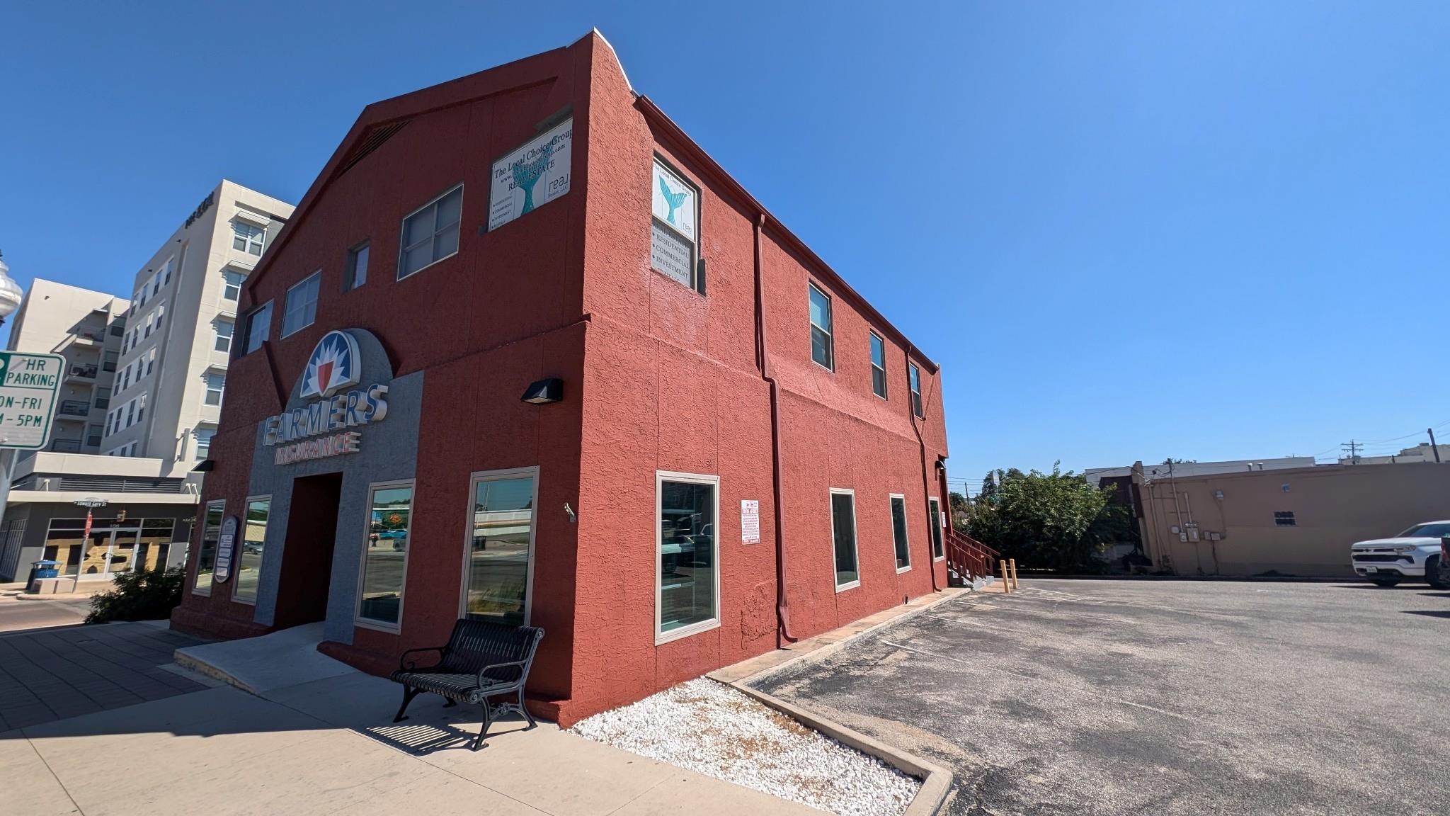 222 E Hutchison St # 204, San Marcos, TX 78666