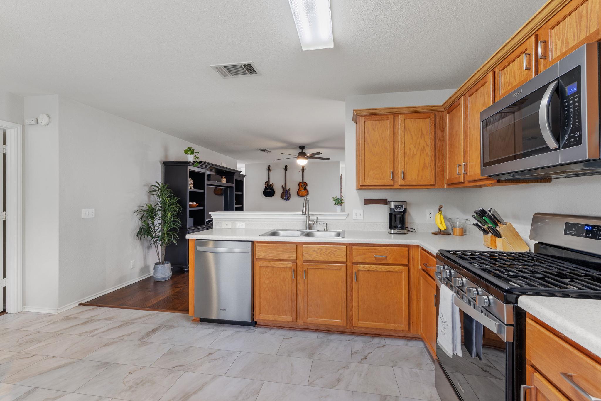 8416 Chick Pea Ln, Austin, TX 78748