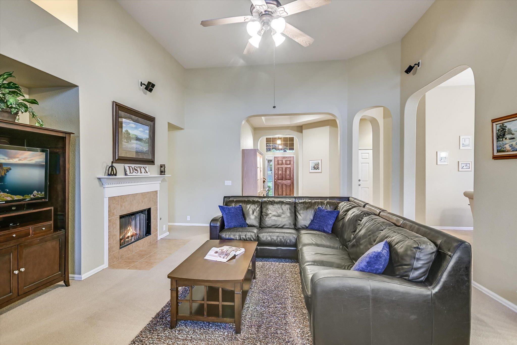 316 Winecup Way, Austin, TX 78737