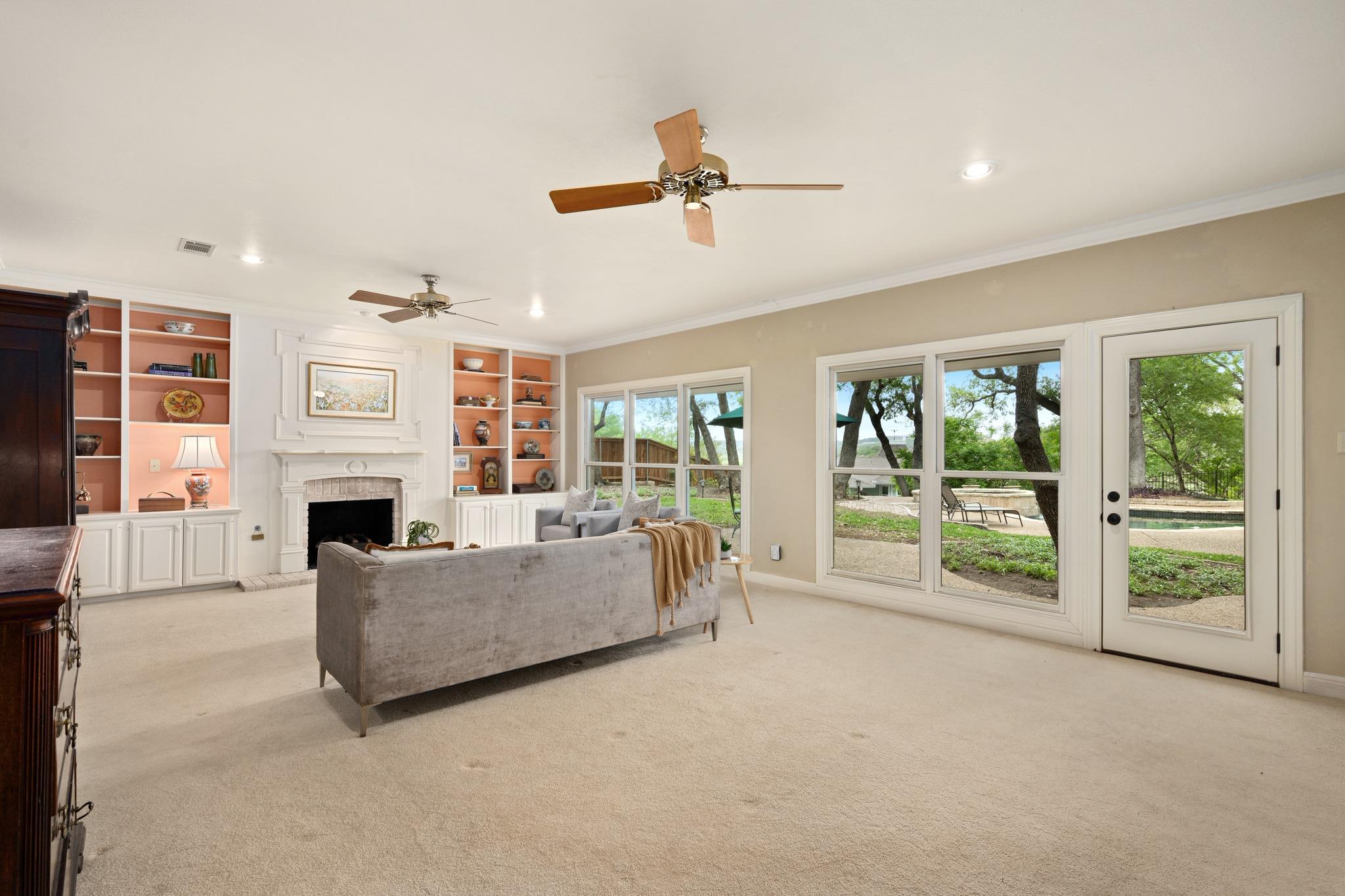 2900 Angelfire Ln, Austin, TX 78746