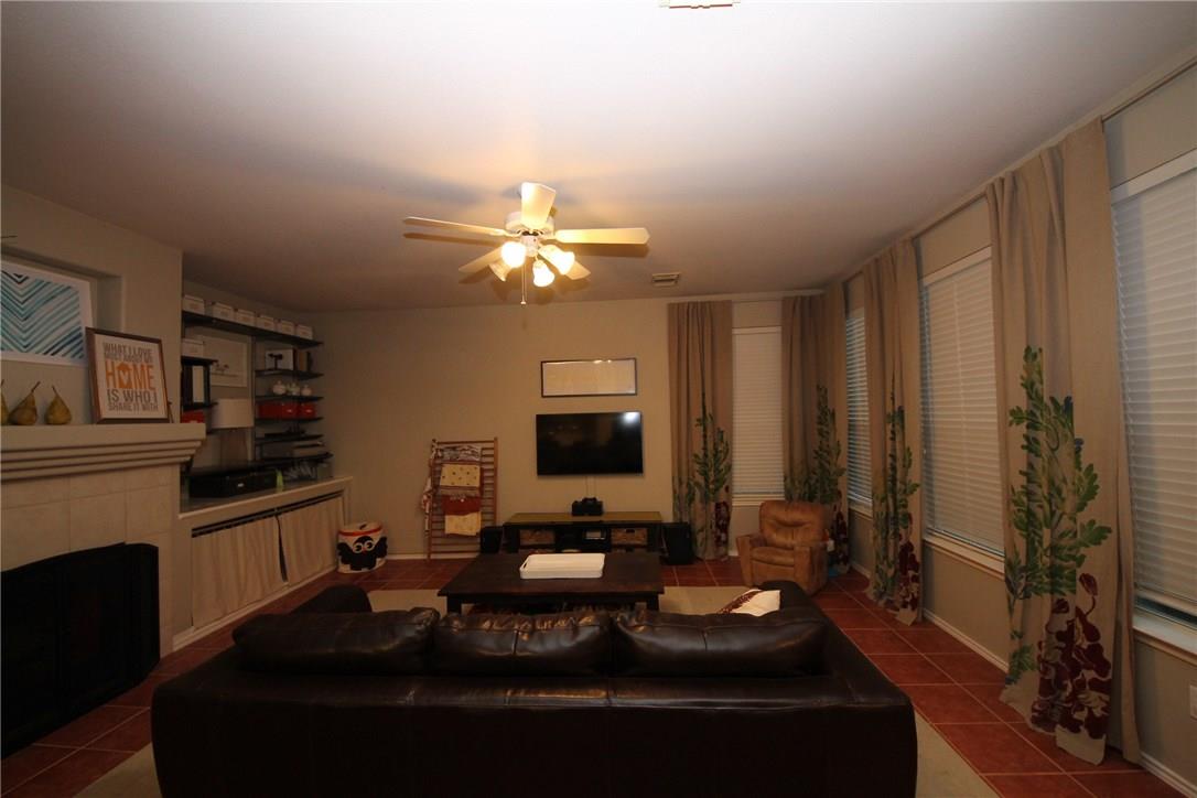 12517 Sir Christophers Cv, Austin, TX 78729