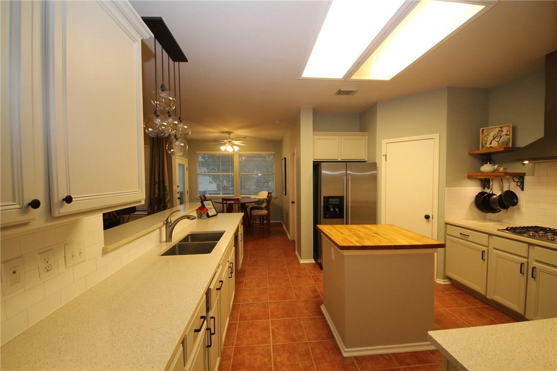 12517 Sir Christophers Cv, Austin, TX 78729