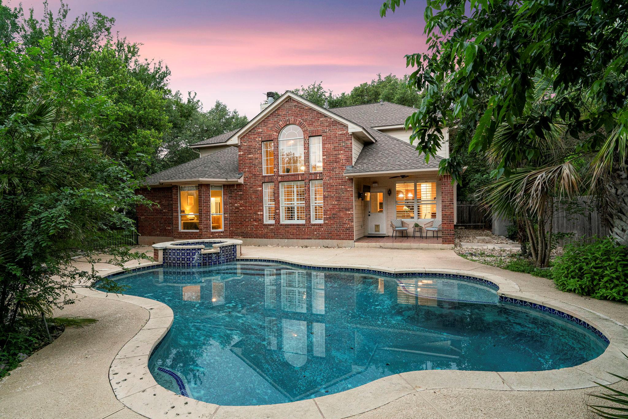 5800 Anselm Ct, Austin, TX 78739