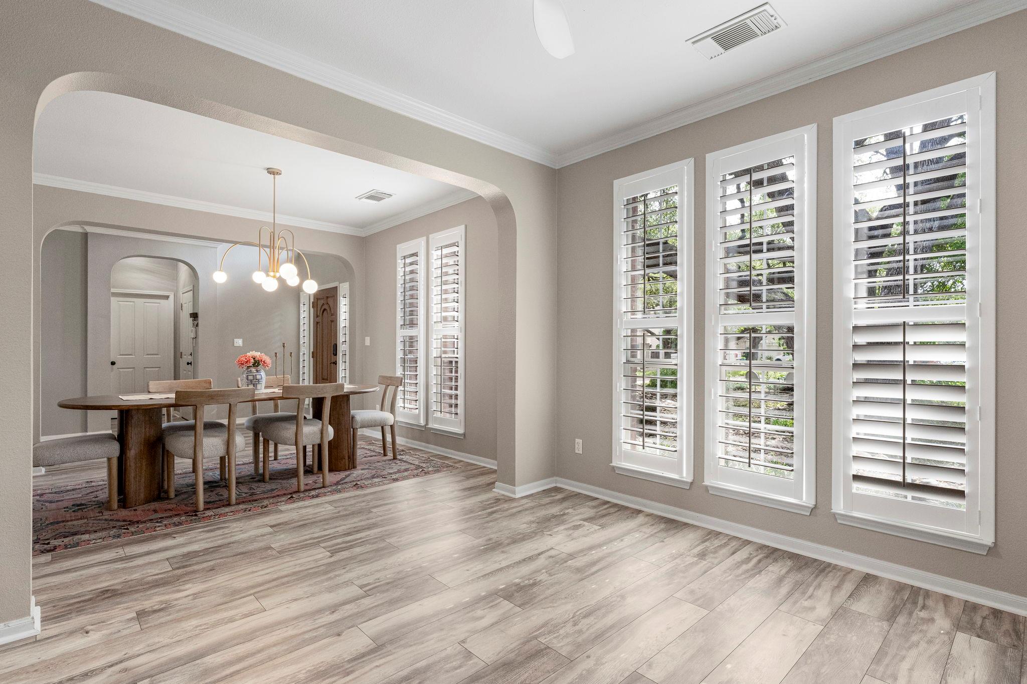 5800 Anselm Ct, Austin, TX 78739