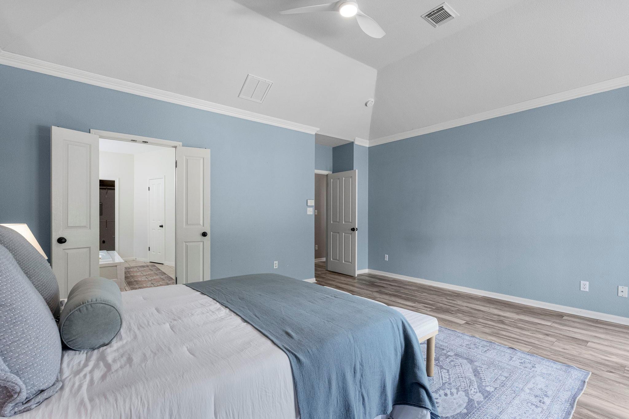 5800 Anselm Ct, Austin, TX 78739