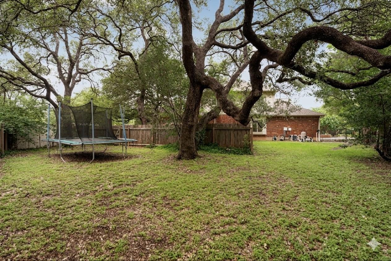 5800 Anselm Ct, Austin, TX 78739