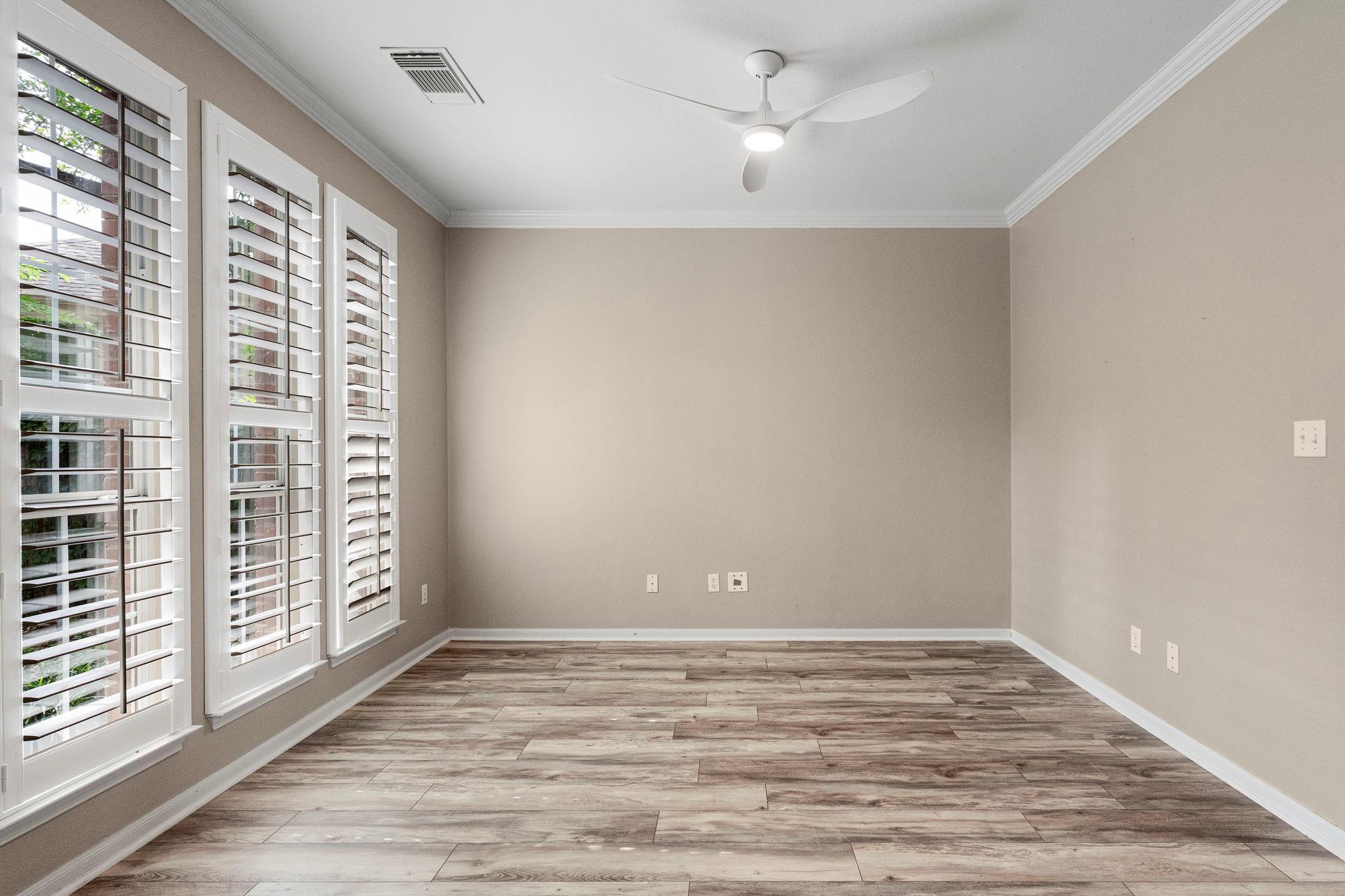 5800 Anselm Ct, Austin, TX 78739