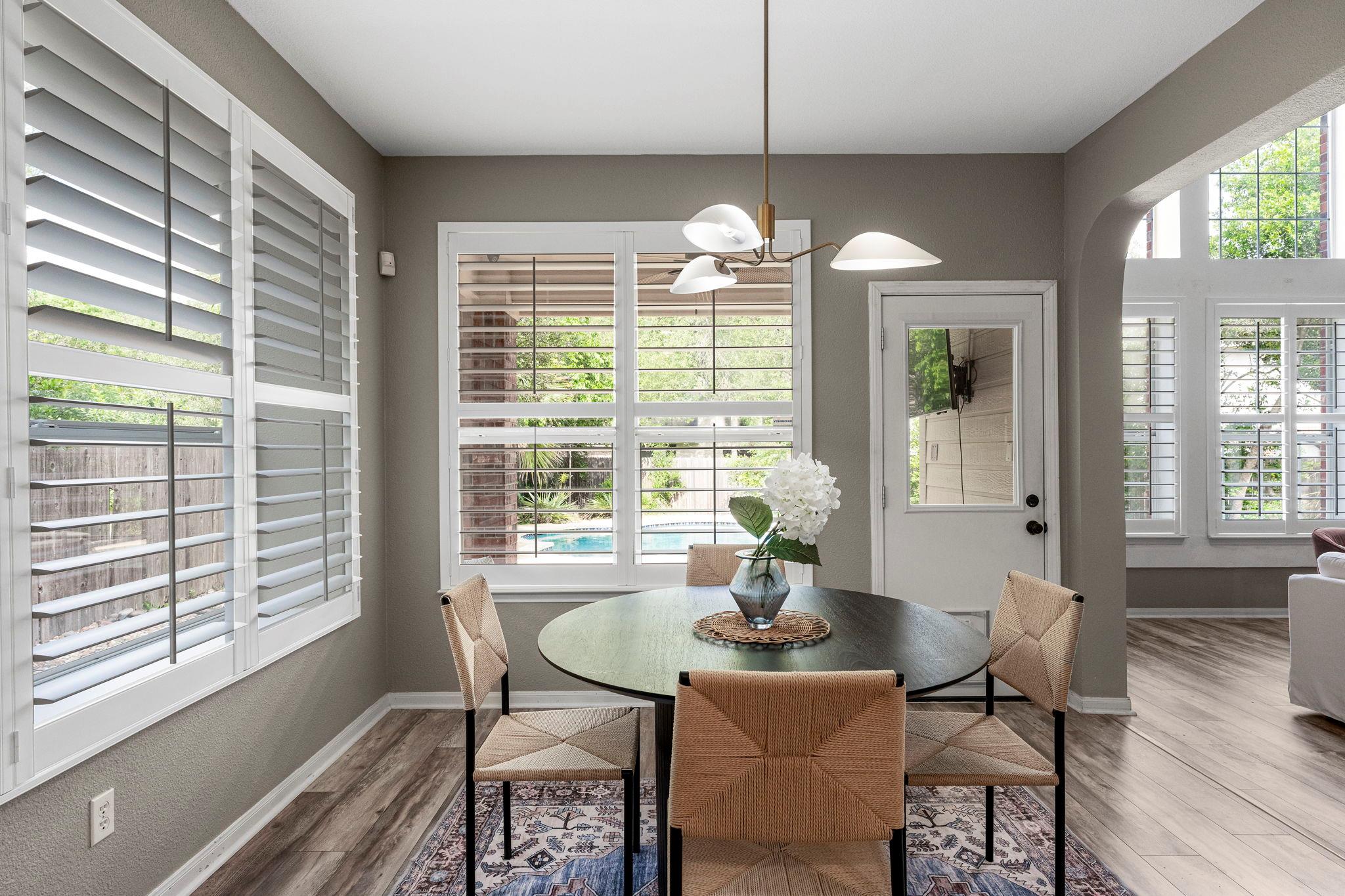 5800 Anselm Ct, Austin, TX 78739