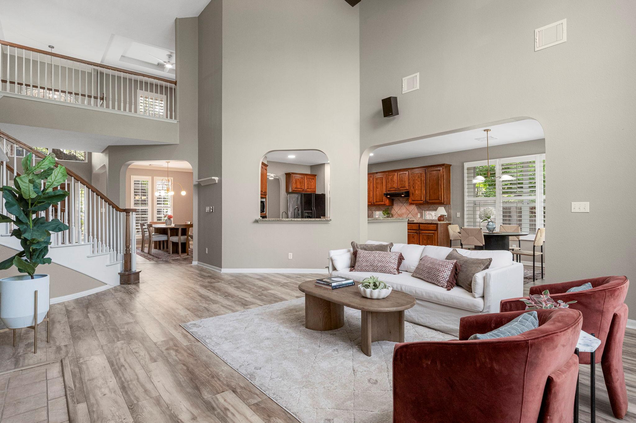 5800 Anselm Ct, Austin, TX 78739