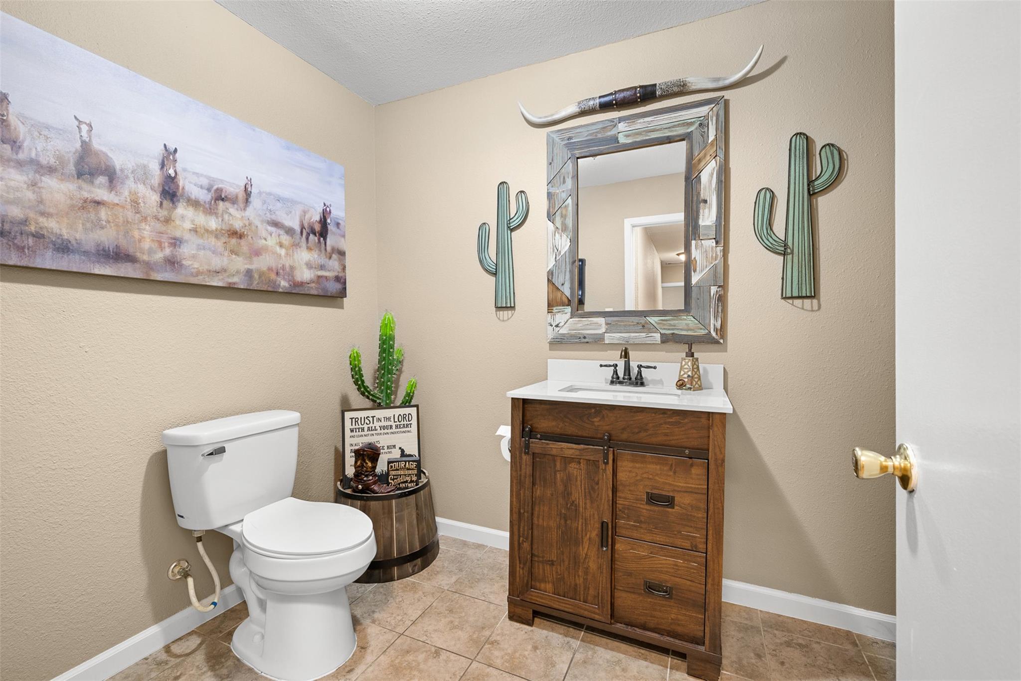 1306 W Cameron Ave, Rockdale, TX 76567