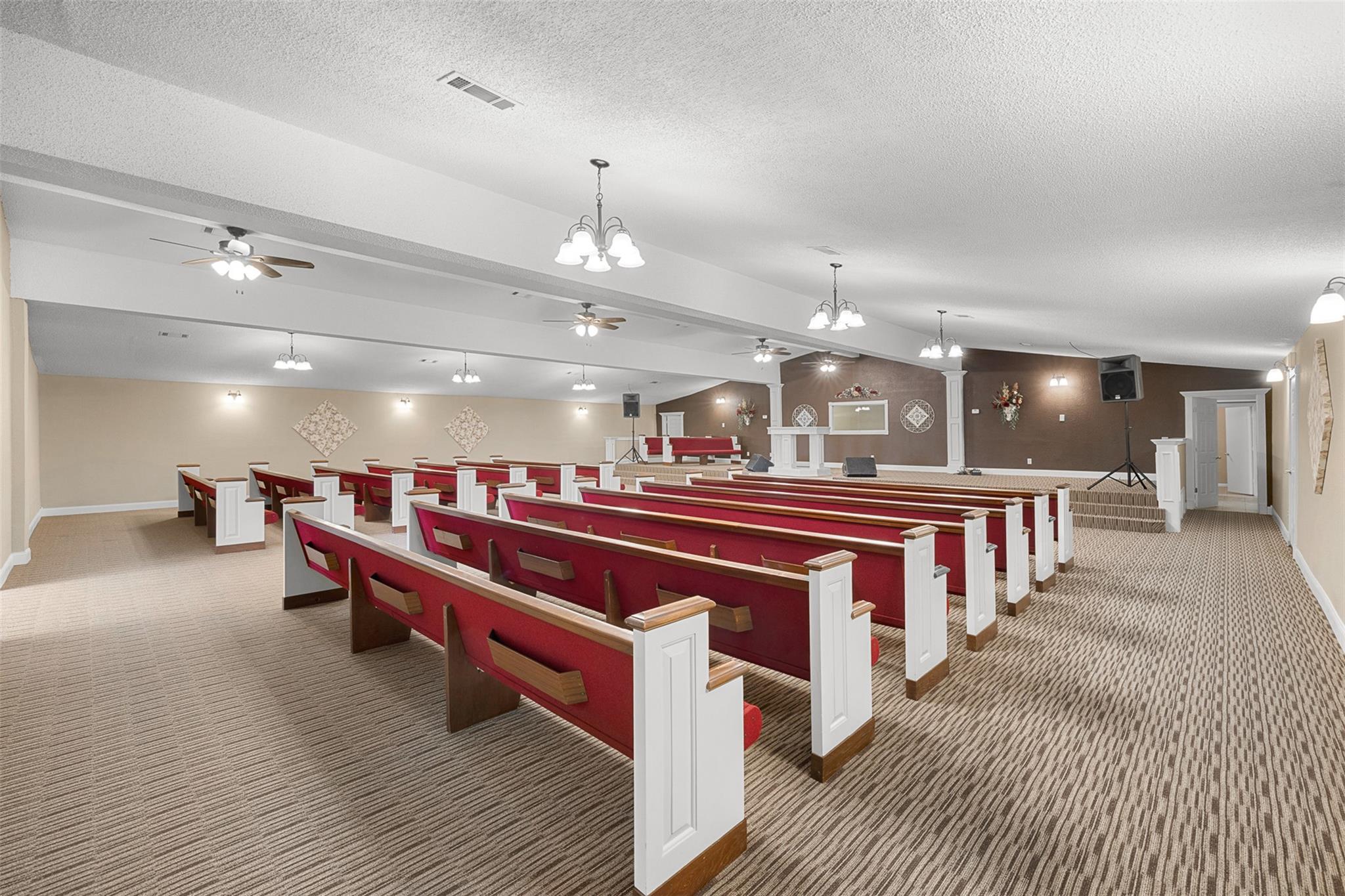 1306 W Cameron Ave, Rockdale, TX 76567