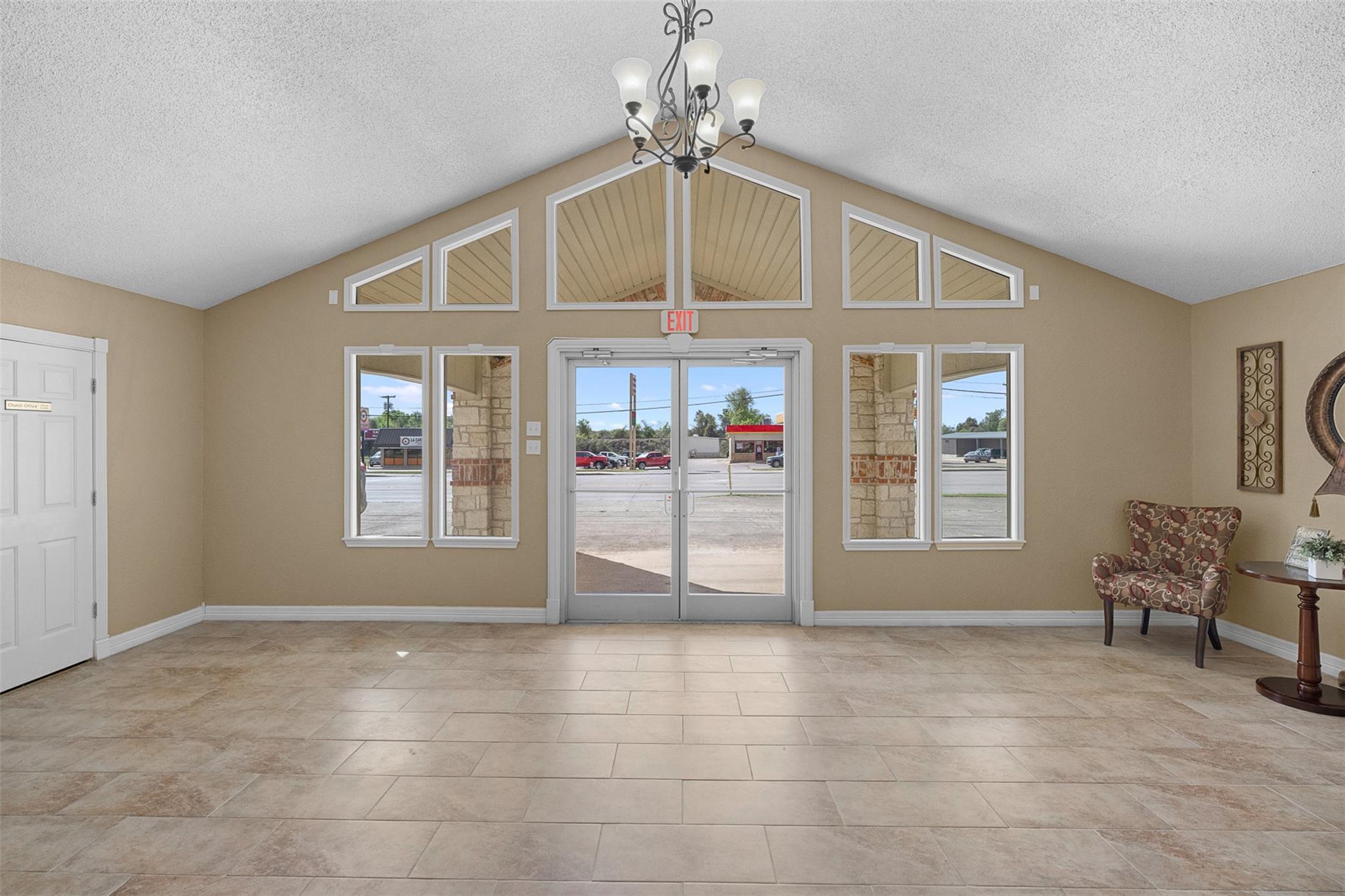 1306 W Cameron Ave, Rockdale, TX 76567