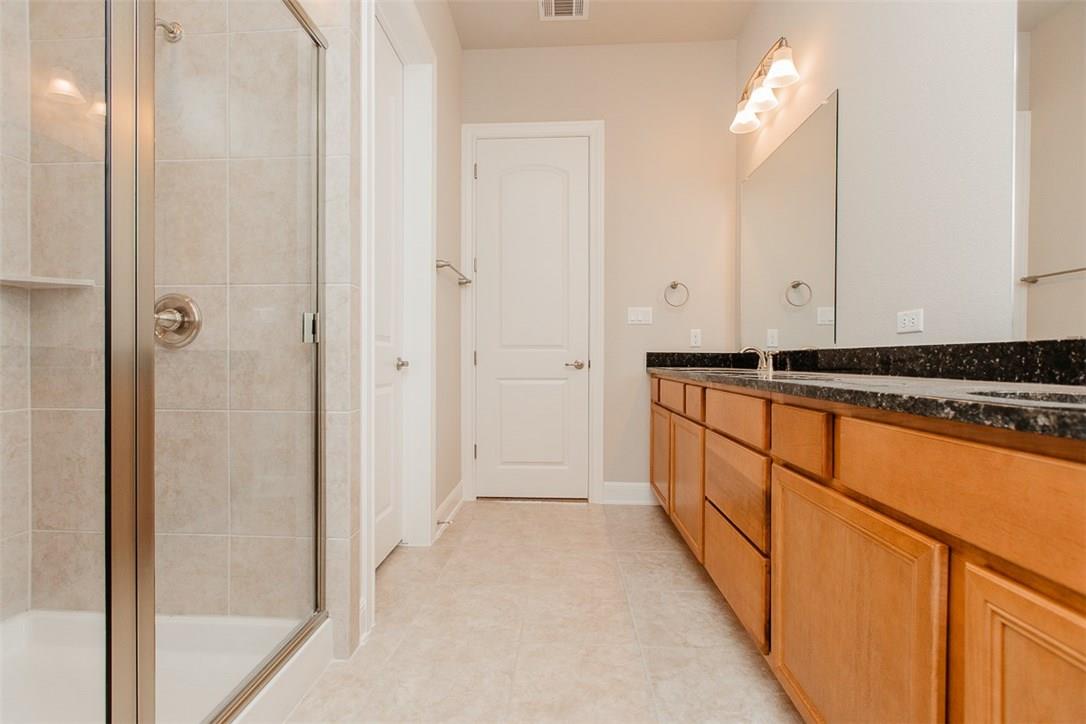 4747 Collins St, Round Rock, TX 78681