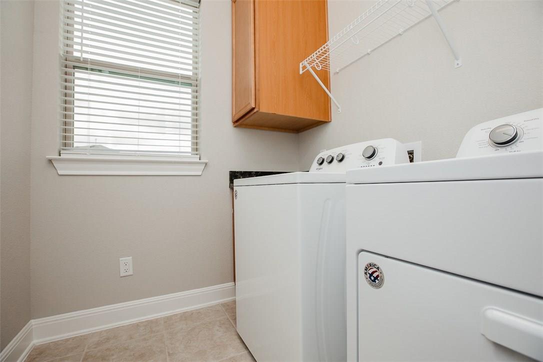 4747 Collins St, Round Rock, TX 78681