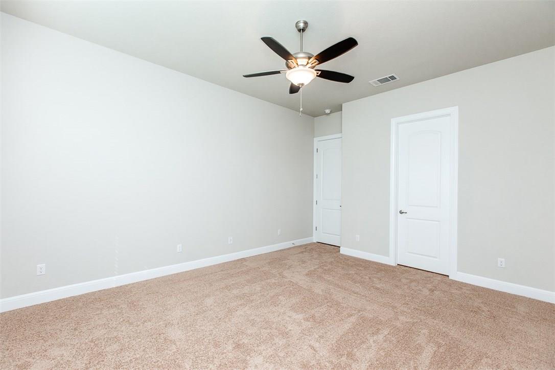 4747 Collins St, Round Rock, TX 78681