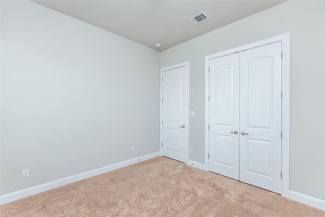 4747 Collins St, Round Rock, TX 78681