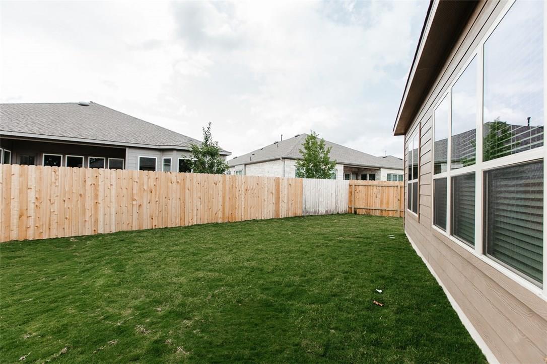 4747 Collins St, Round Rock, TX 78681