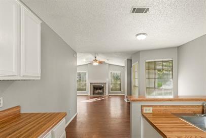 8311 Treehouse Ln, Austin, TX 78749