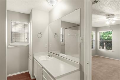 8311 Treehouse Ln, Austin, TX 78749
