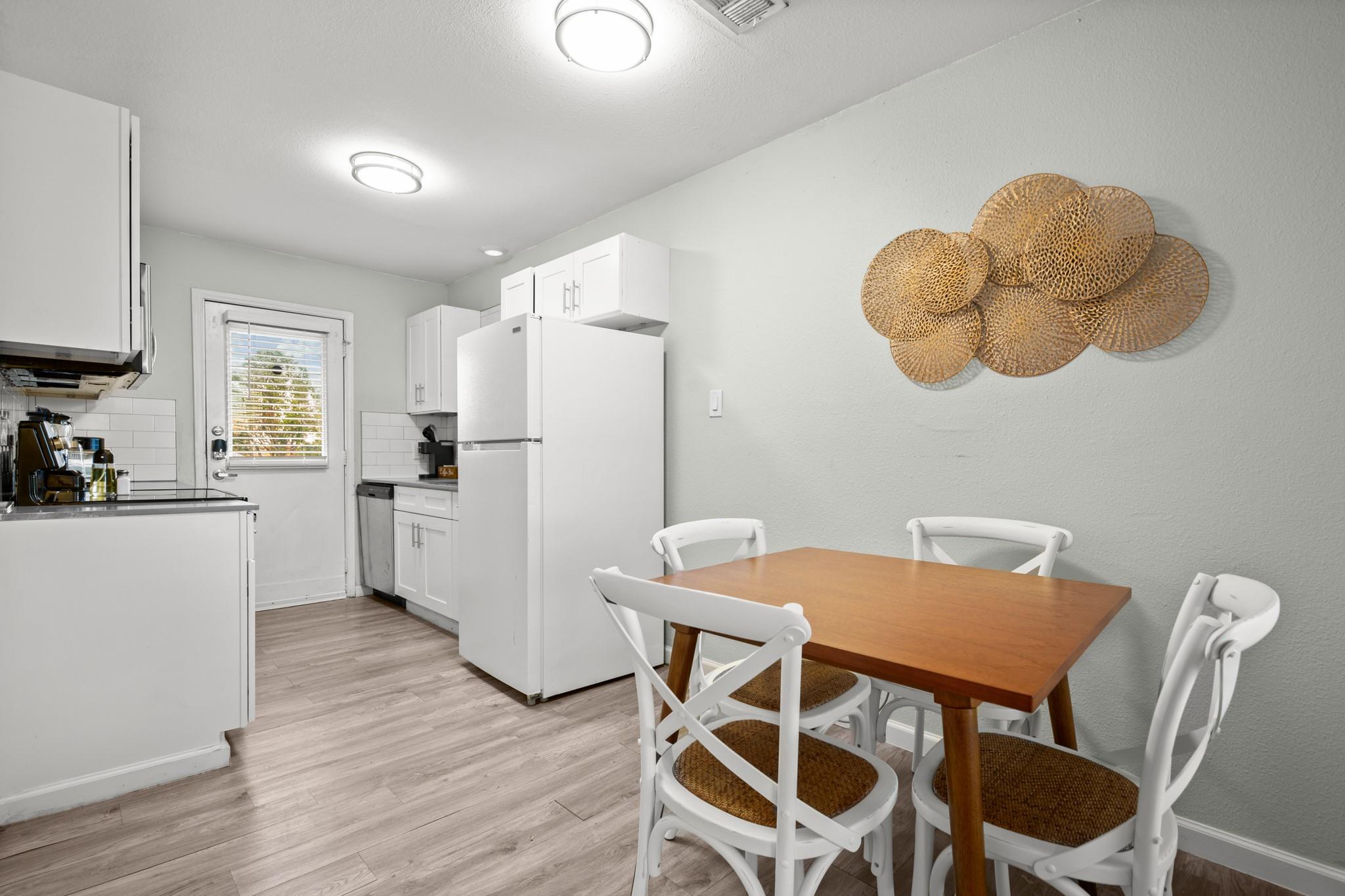 6812 S Congress Ave # 110, Austin, TX 78745