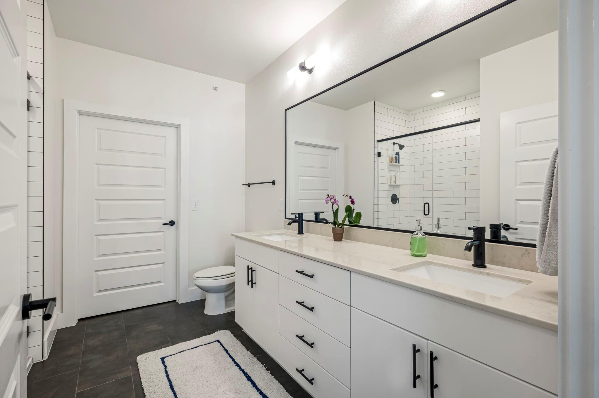 3101 Govalle Ave # 208, Austin, TX 78702