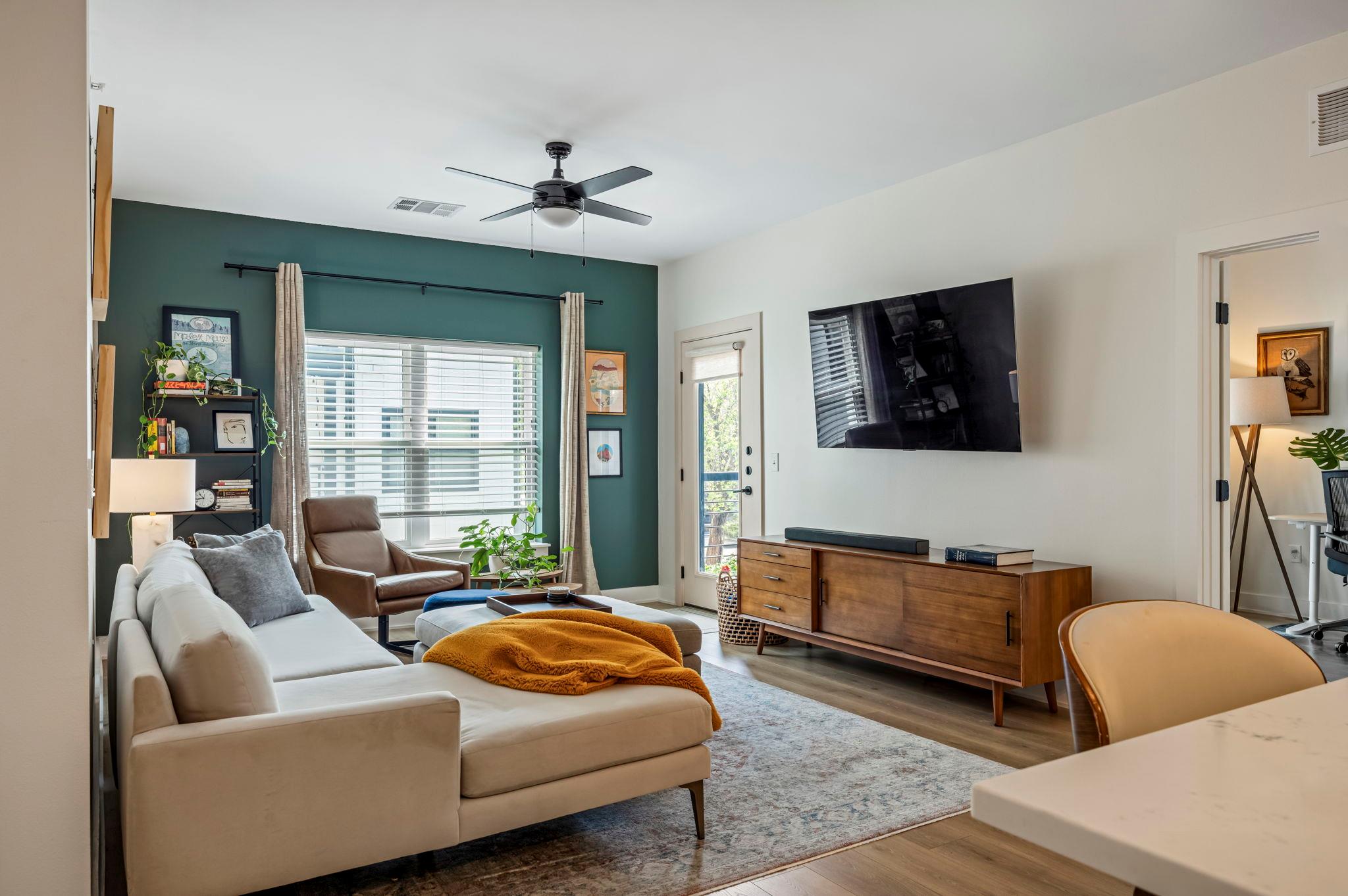 3101 Govalle Ave # 208, Austin, TX 78702