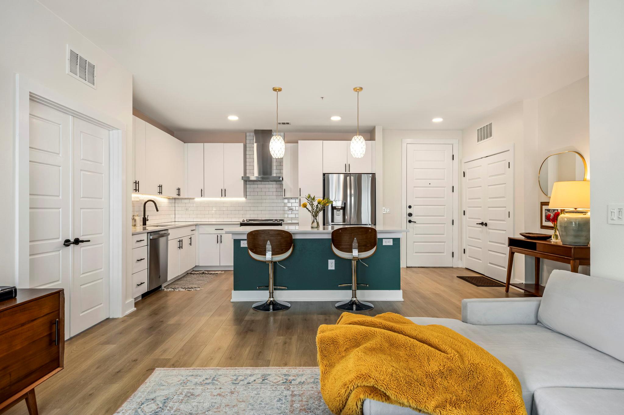 3101 Govalle Ave # 208, Austin, TX 78702