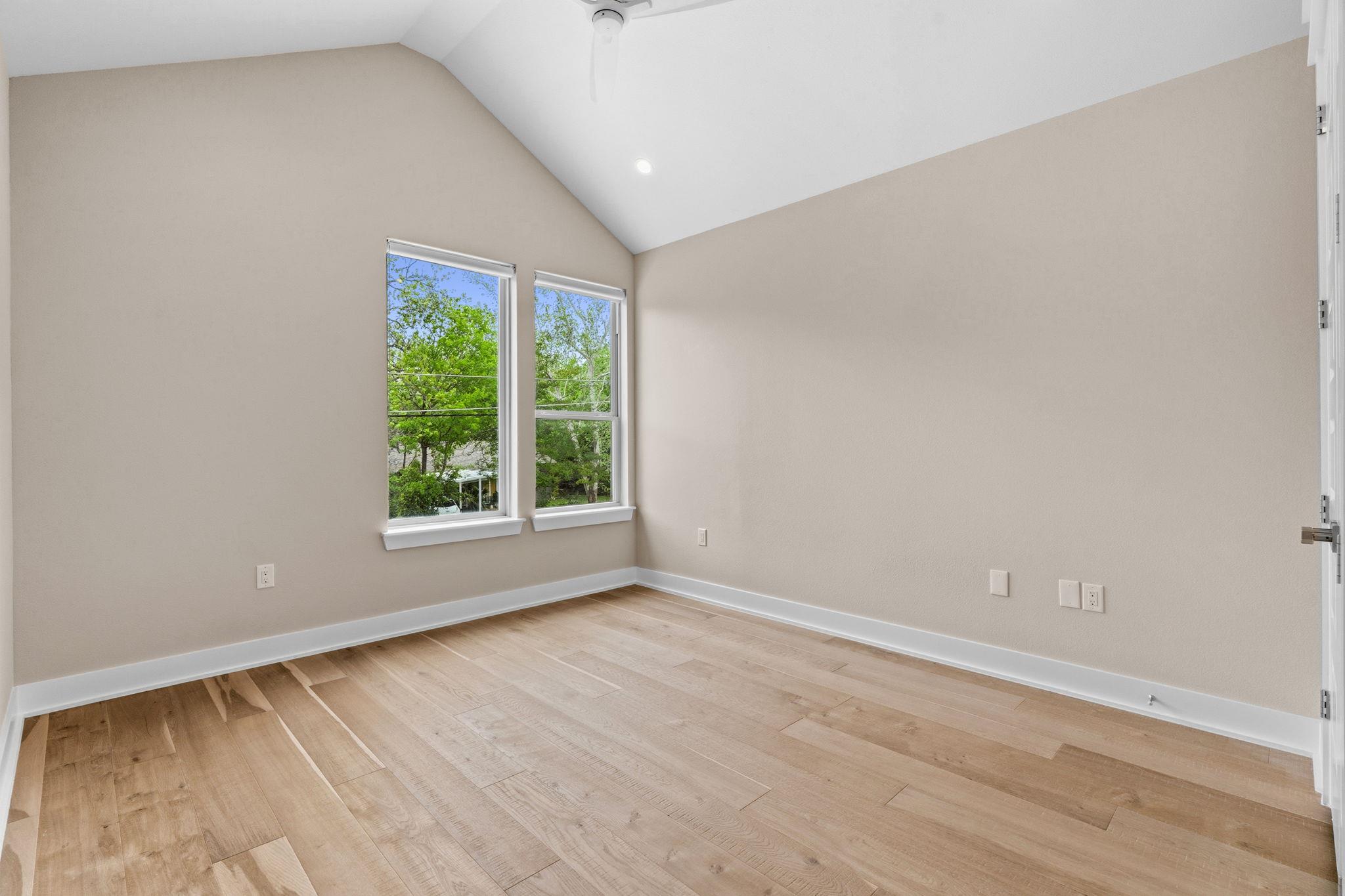 1409 Alegria Rd # B, Austin, TX 78757