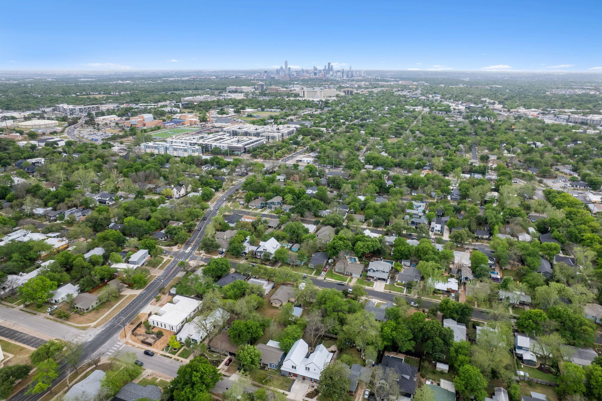 1409 Alegria Rd # B, Austin, TX 78757