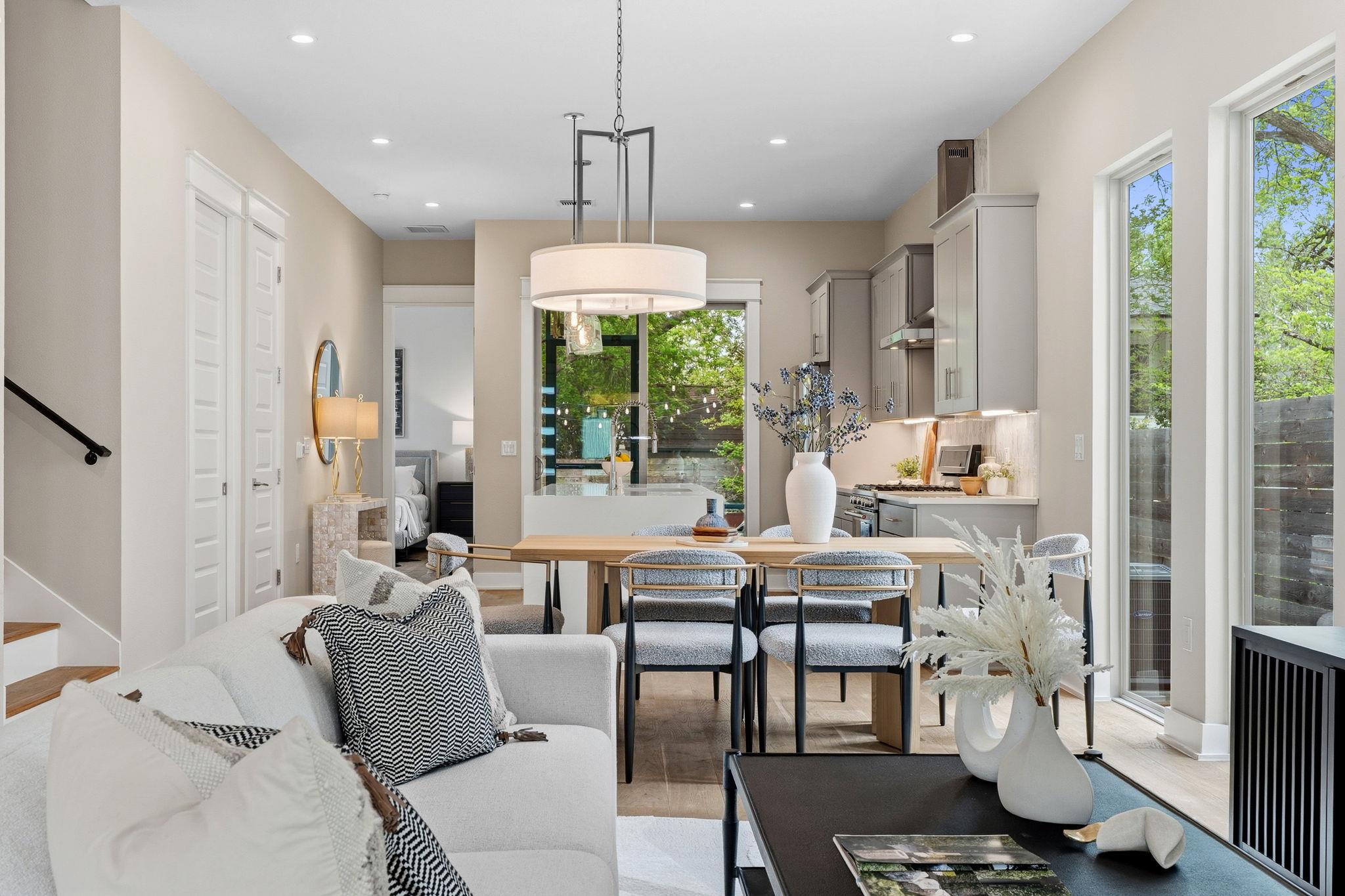 1409 Alegria Rd # B, Austin, TX 78757