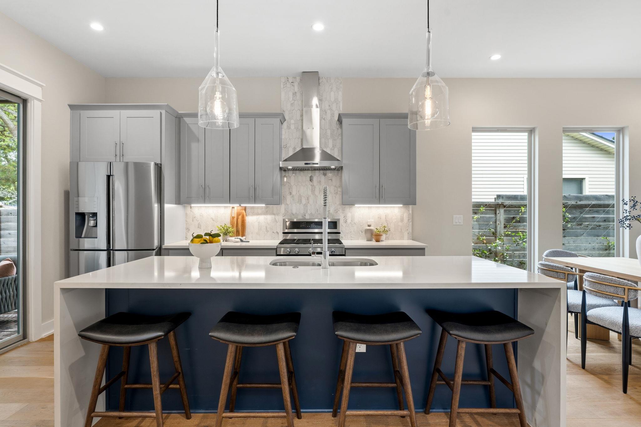 1409 Alegria Rd # B, Austin, TX 78757