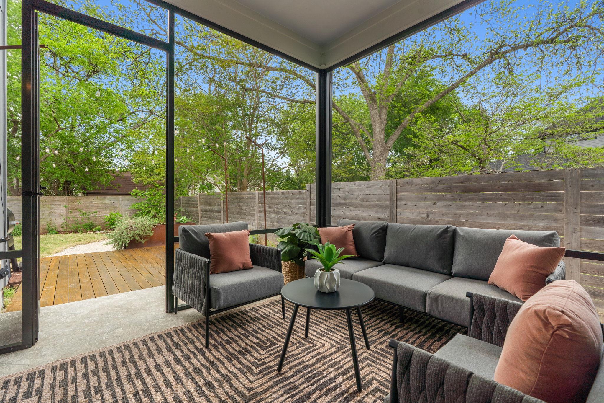 1409 Alegria Rd # B, Austin, TX 78757