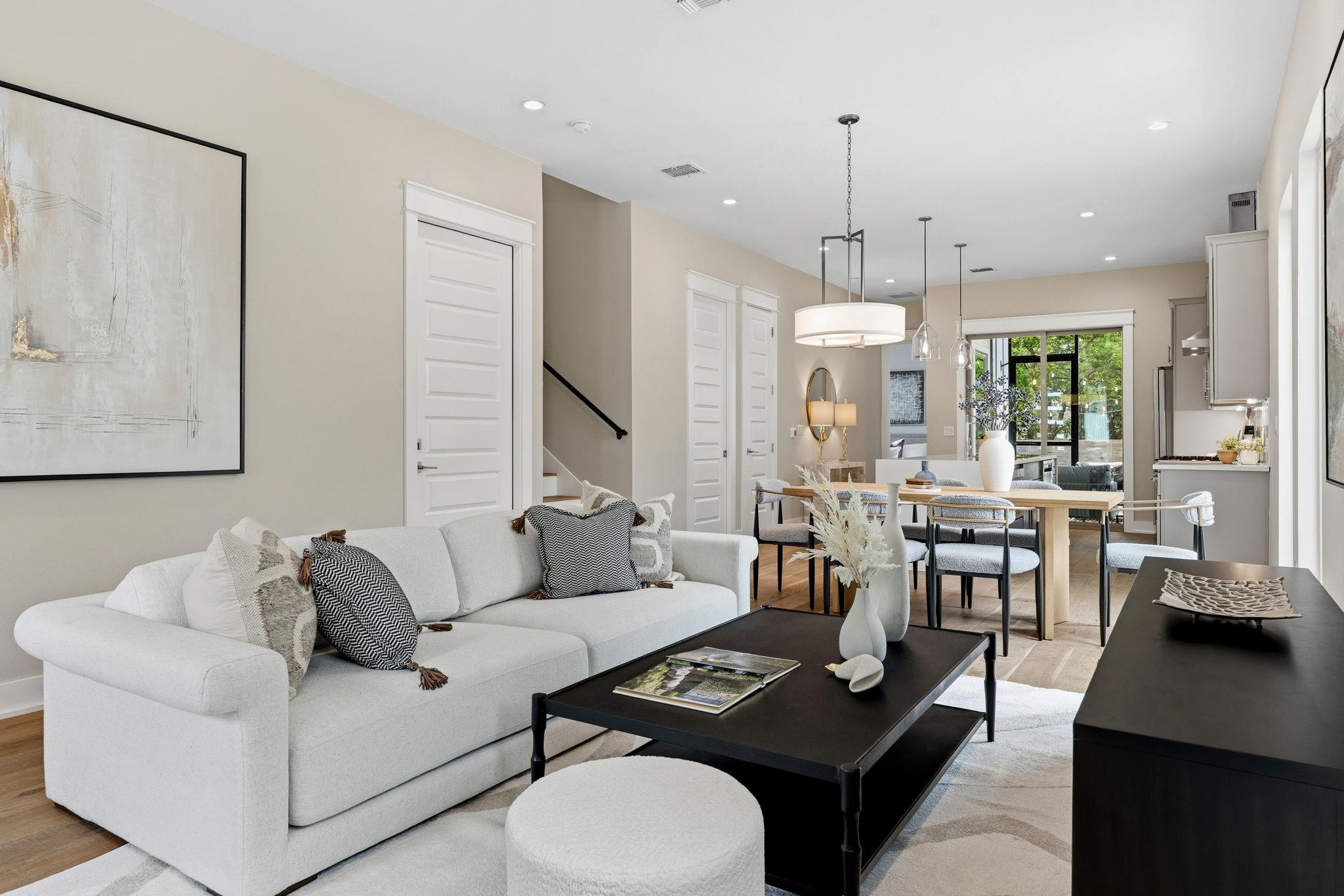 1409 Alegria Rd # B, Austin, TX 78757