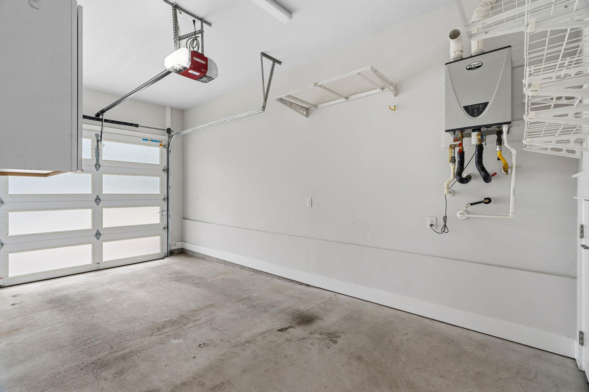 1409 Alegria Rd # B, Austin, TX 78757