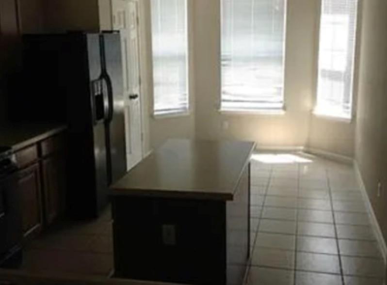 811 Shadow Creek Blvd, Buda, TX 78610