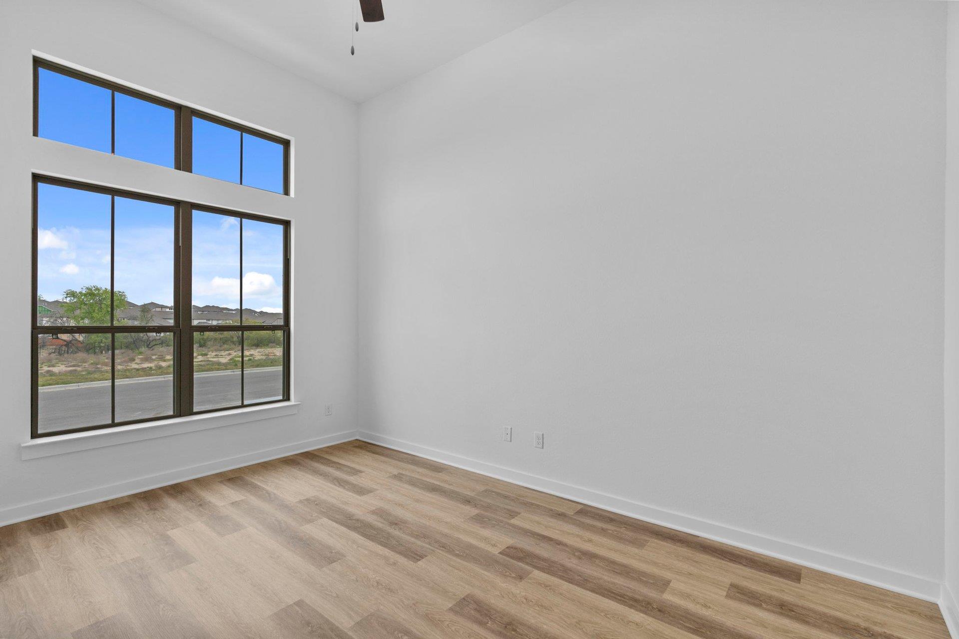 109 Statue Dr, Liberty Hill, TX 78642