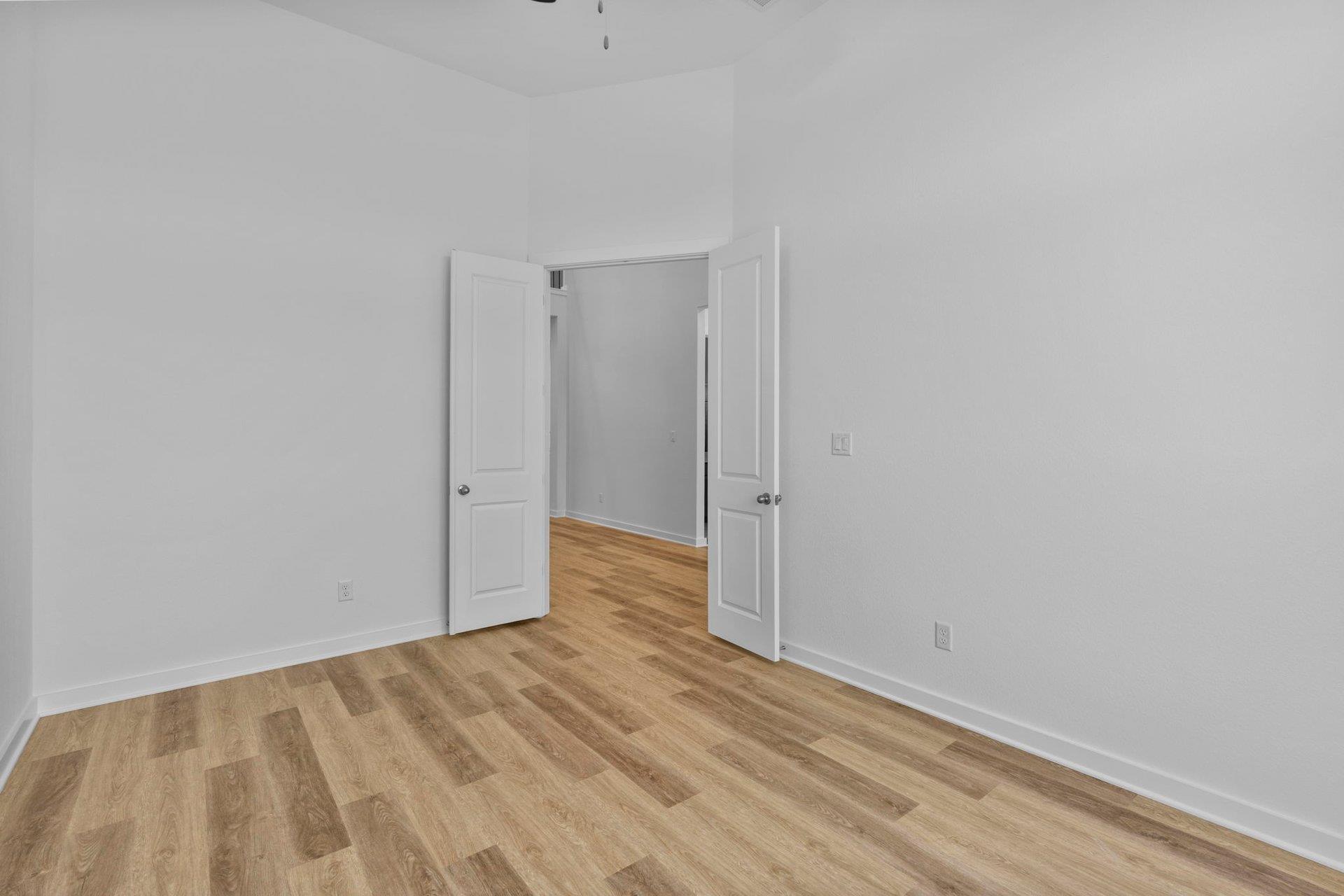 109 Statue Dr, Liberty Hill, TX 78642