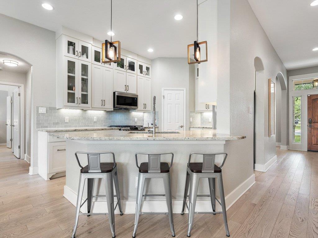 608 Ranier Ln, Round Rock, TX 78665