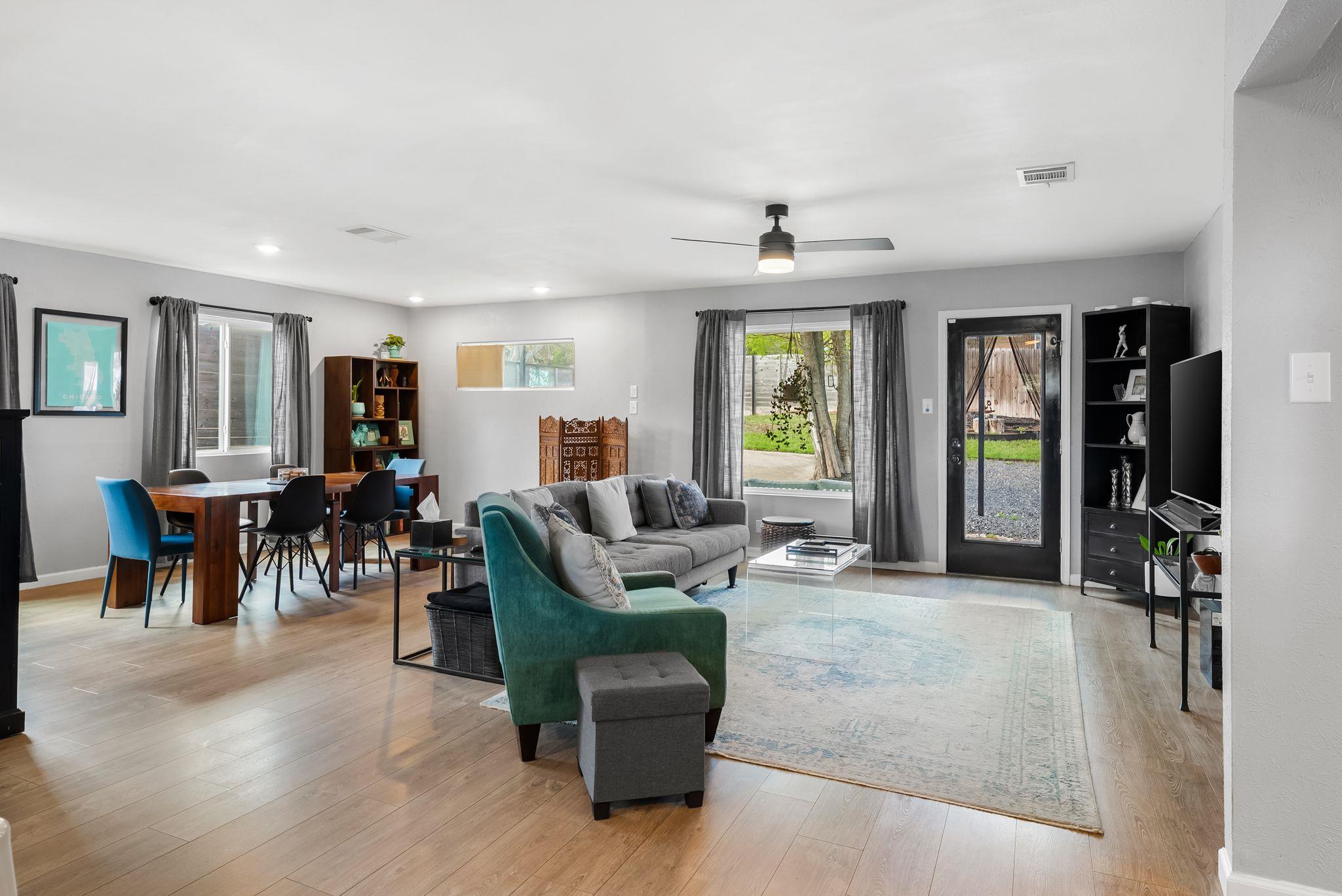 6510 King George Dr, Austin, TX 78745