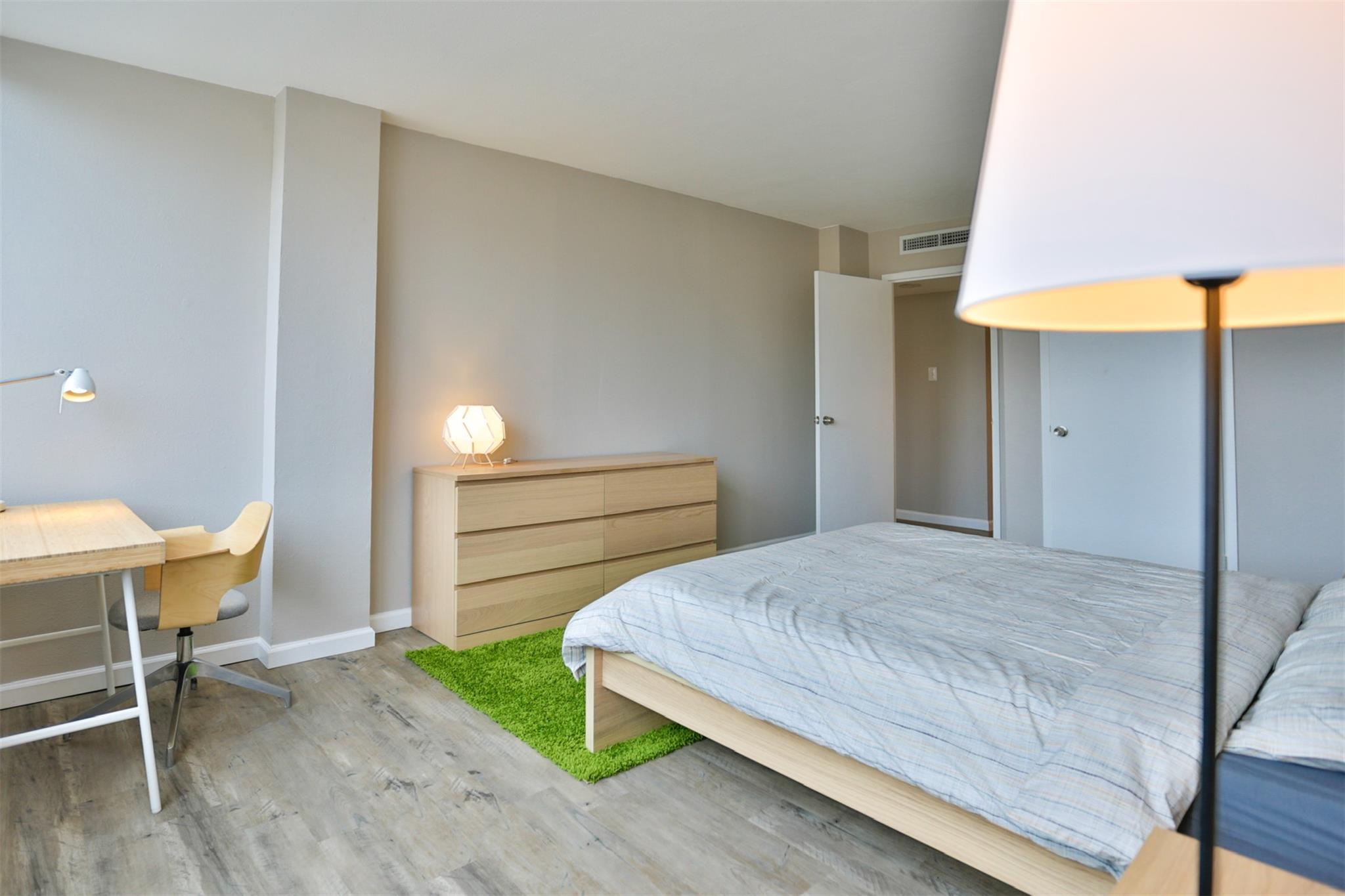 1800 Lavaca St # A-608, Austin, TX 78701