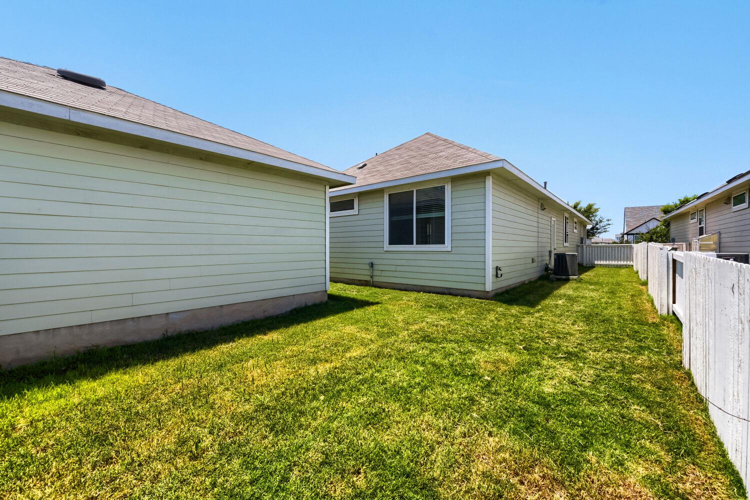 1310 Goforth Rd, Kyle, TX 78640