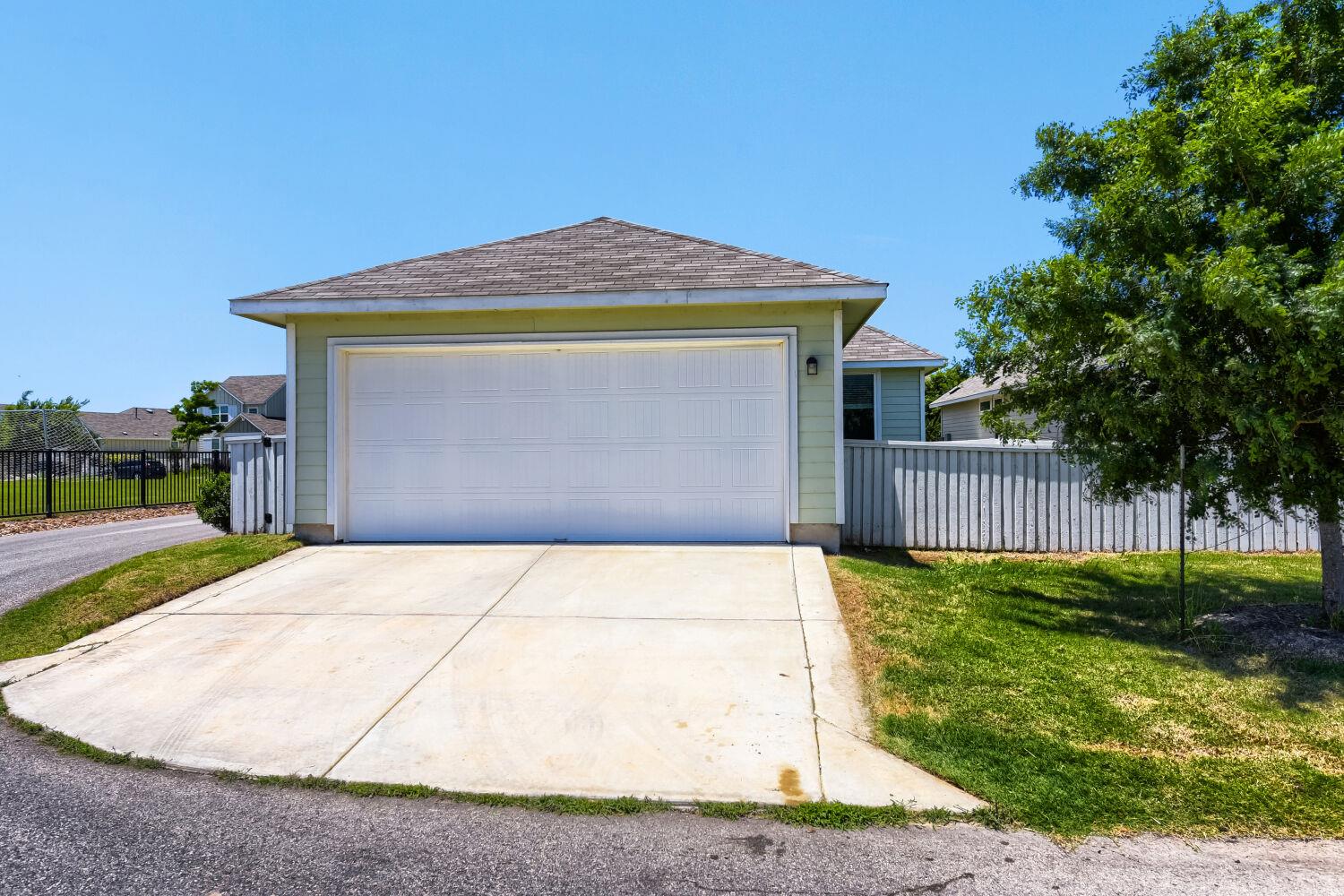 1310 Goforth Rd, Kyle, TX 78640