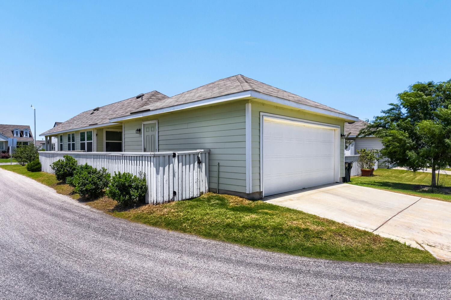 1310 Goforth Rd, Kyle, TX 78640
