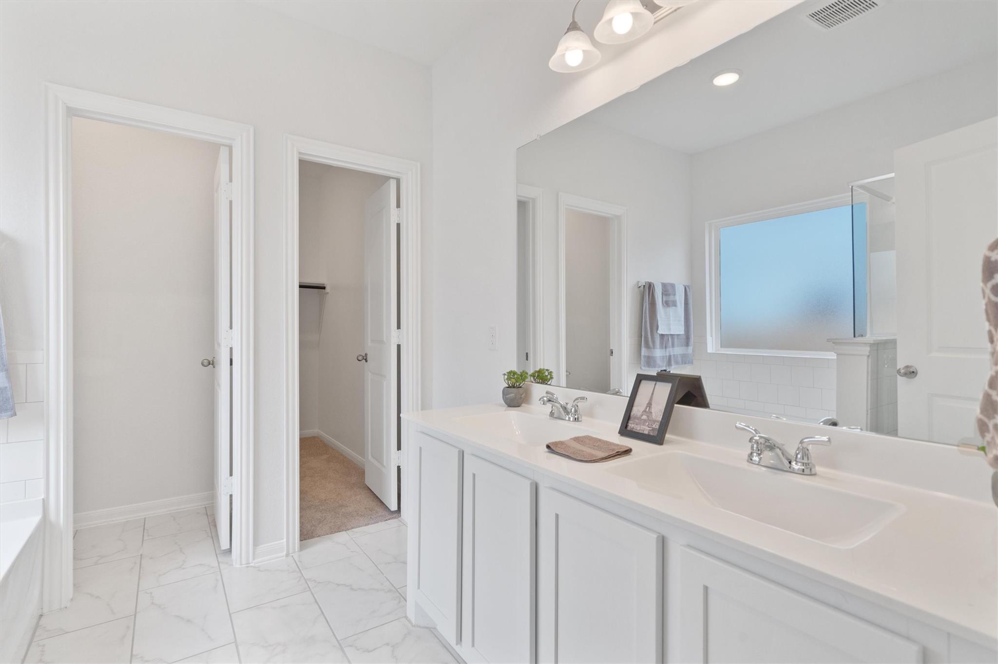 249 Crystal Brook Dr, Liberty Hill, TX 78642