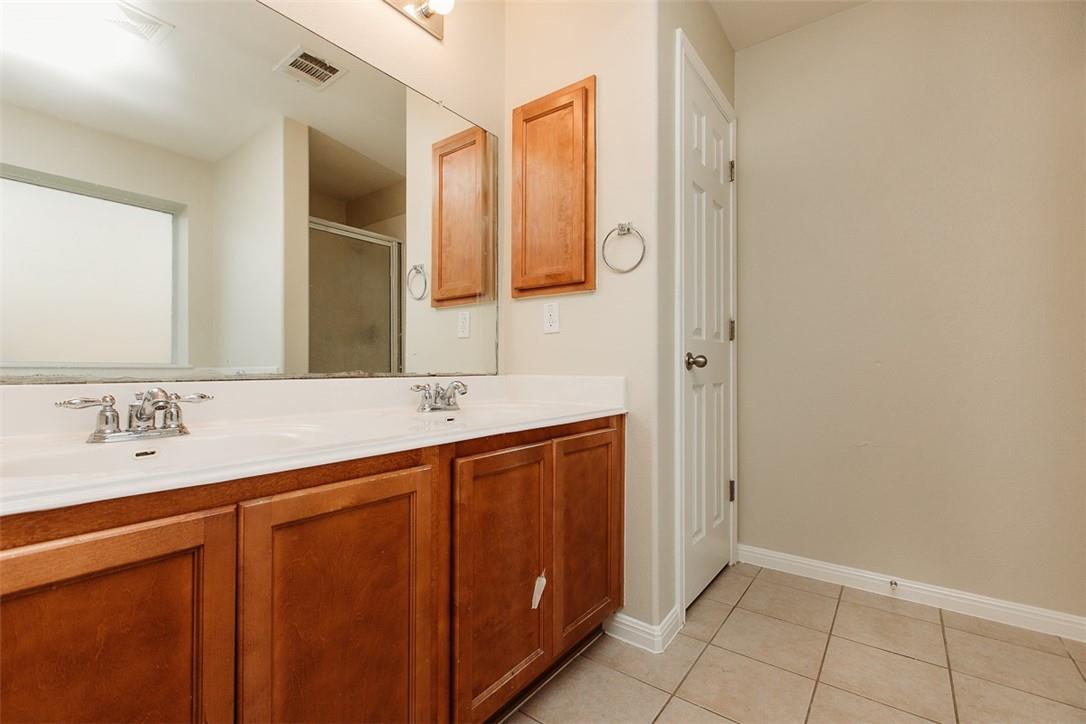 429 Blackman Trl, Hutto, TX 78634