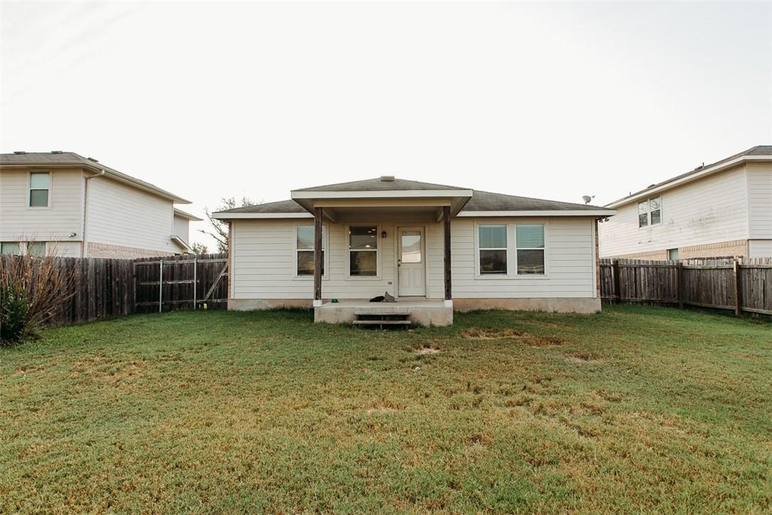 429 Blackman Trl, Hutto, TX 78634